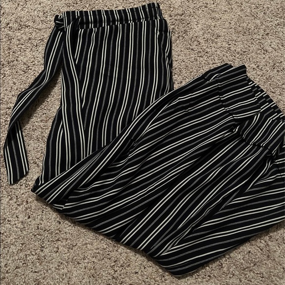 Flowy Navy Striped Pants - Picture 1 of 4